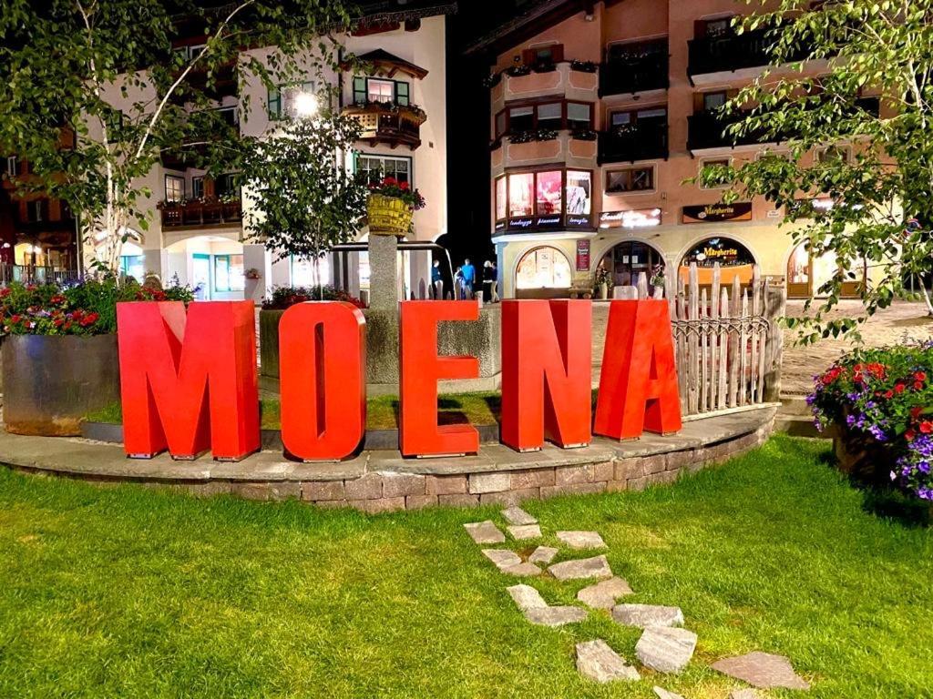 Emarghe, Casa A Moena Apartamento Exterior foto